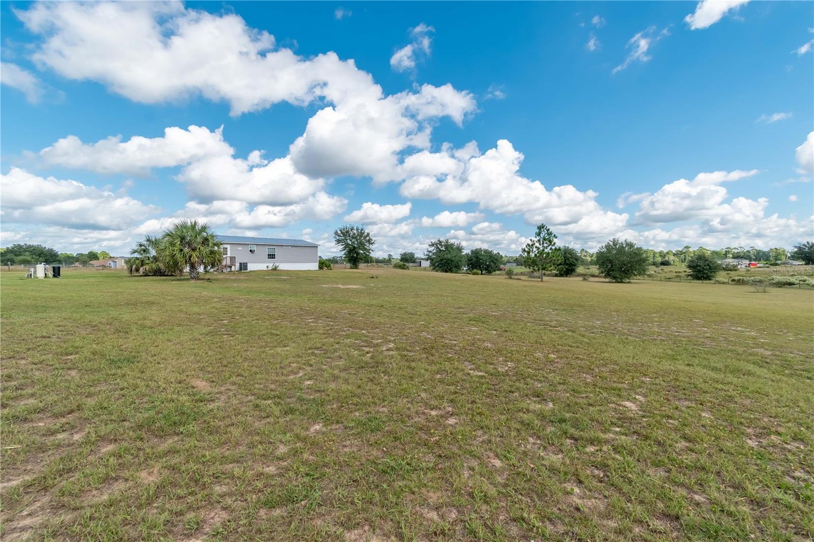 TWIN LAKES RANCHETTES - Residential