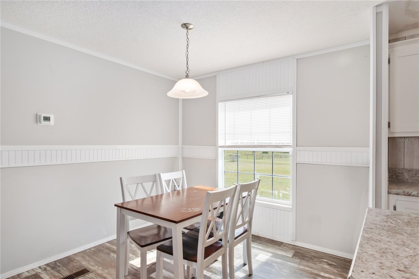 TWIN LAKES RANCHETTES - Residential