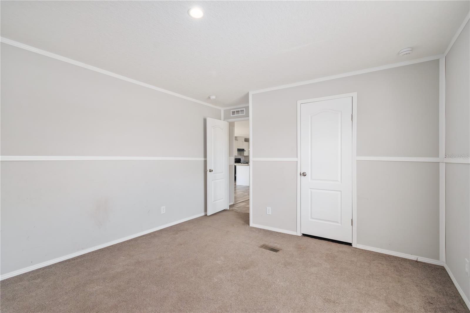 TWIN LAKES RANCHETTES - Residential