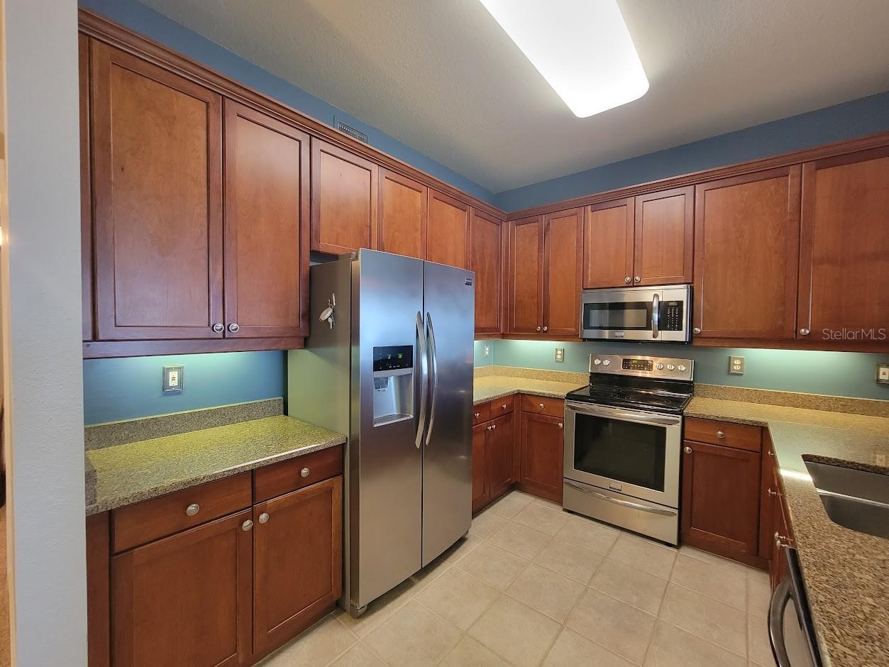 5114 MELBOURNE STREET A105