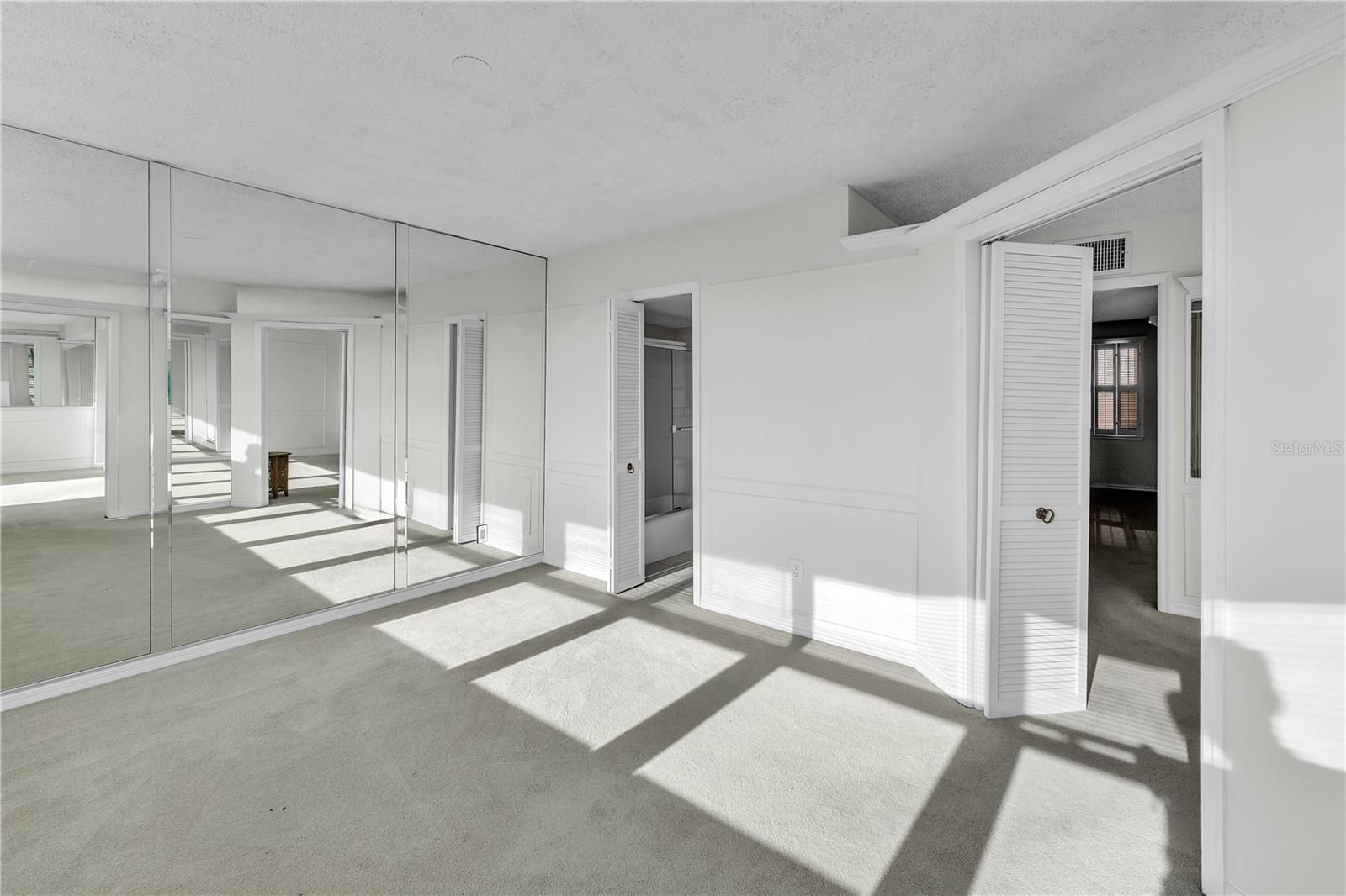 GULFSTREAM TOWERS - Residential Lease