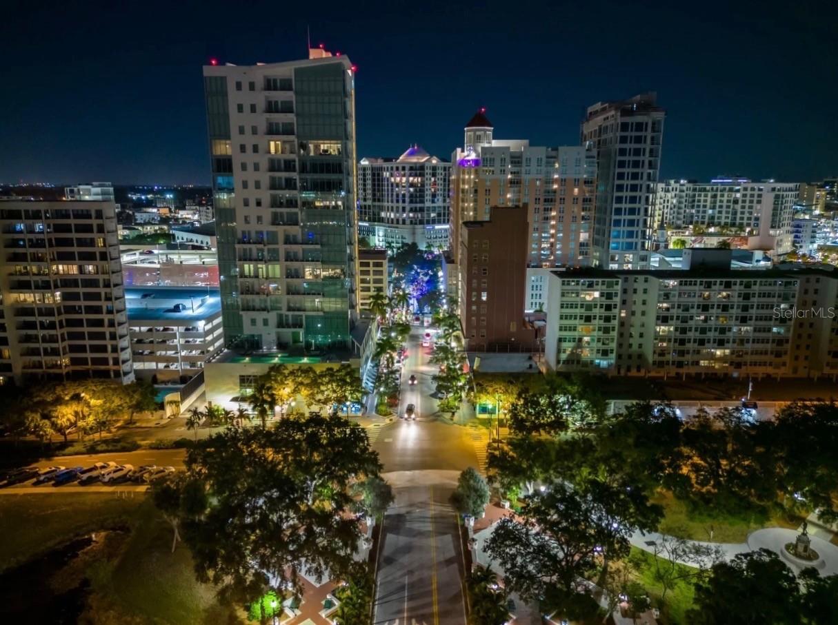 33 S GULFSTREAM AVENUE 401