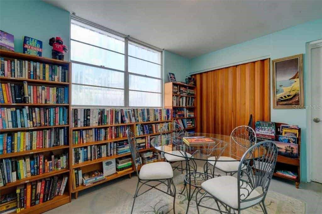 GULFSTREAM TOWERS - Residential Lease