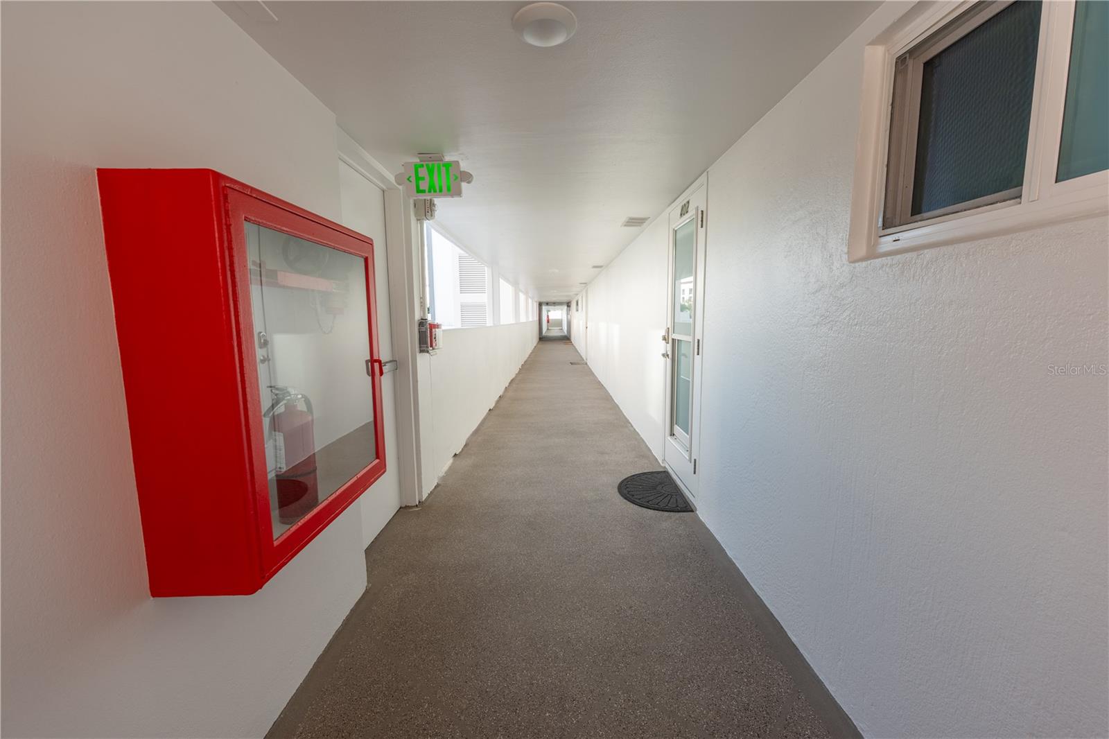 GULFSTREAM TOWERS - Residential Lease