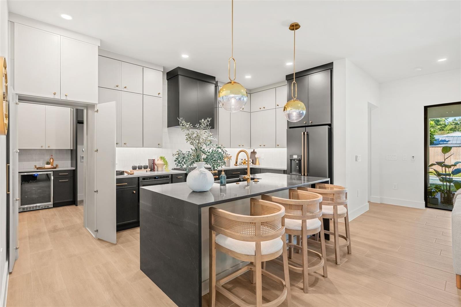 COLLEGE PARK SECOND ADD - Residential