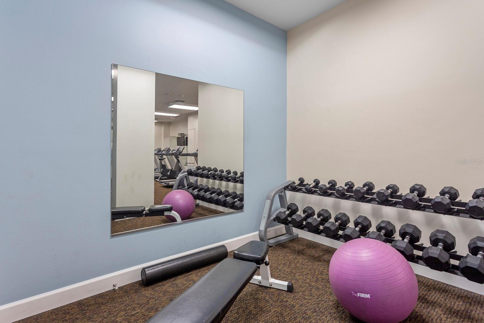 LIDO BEACH CLUB - Residential