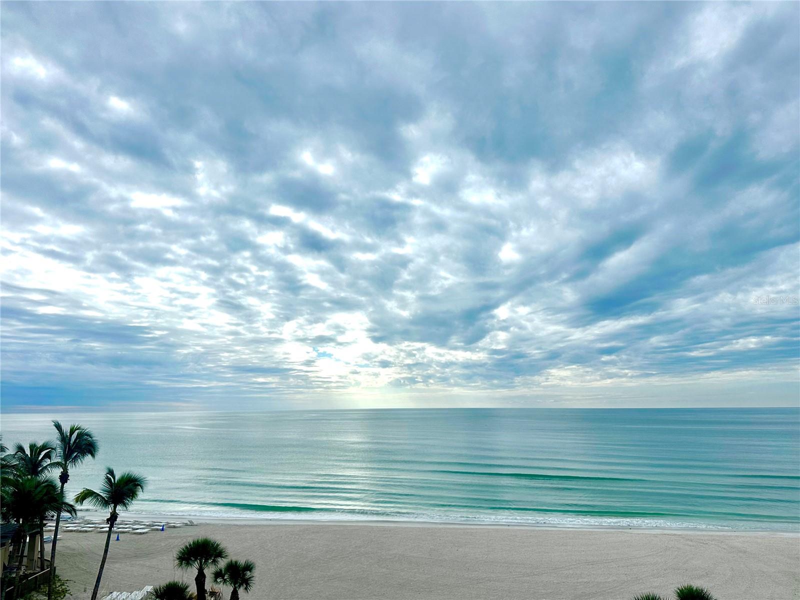 LIDO BEACH CLUB - Residential