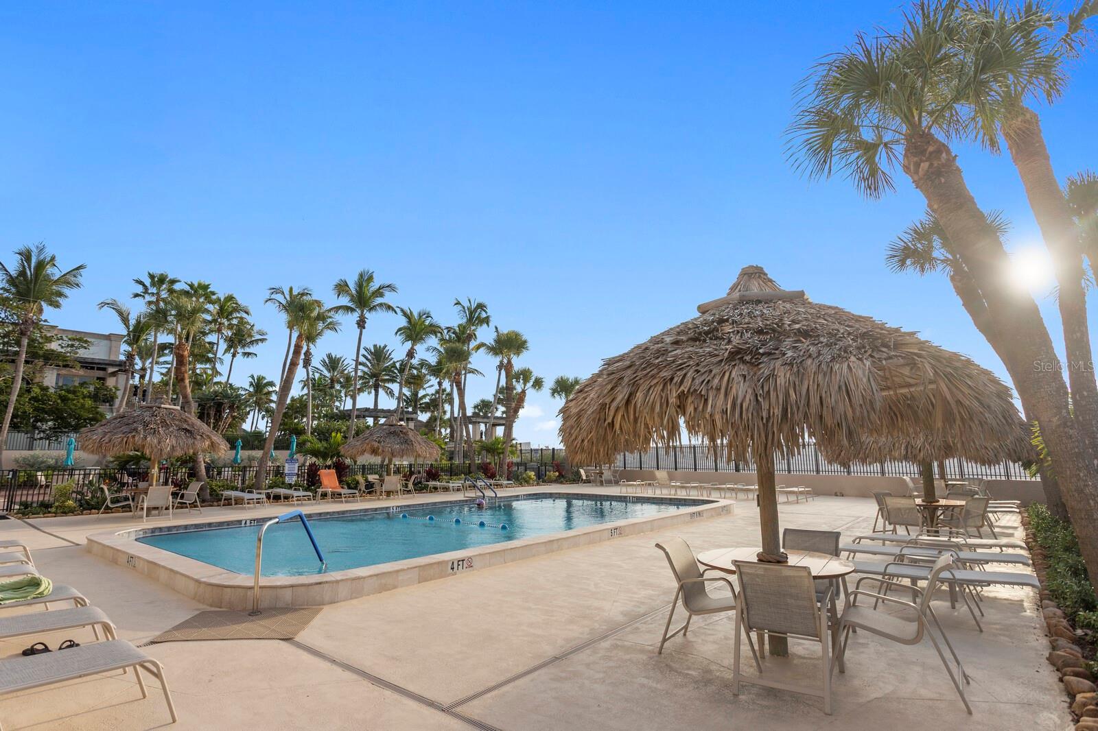 LIDO BEACH CLUB - Residential