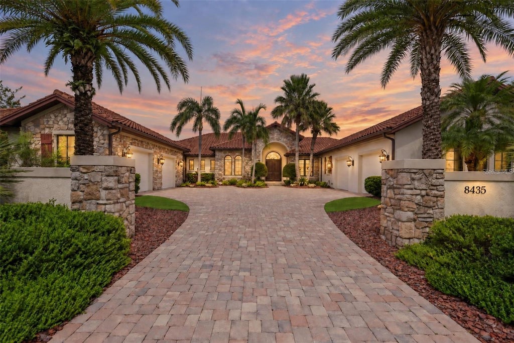 Photo of 8435 Lindrick Lane, Bradenton, FL 34202 (MLS # A4704204)