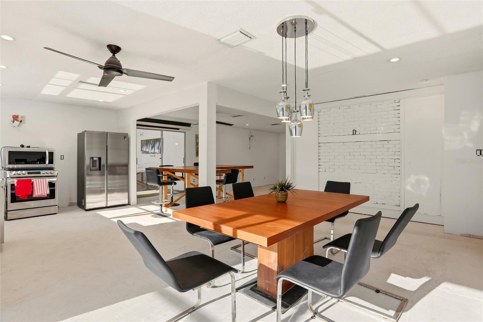 SLEEP LAGOON PARK - Residential