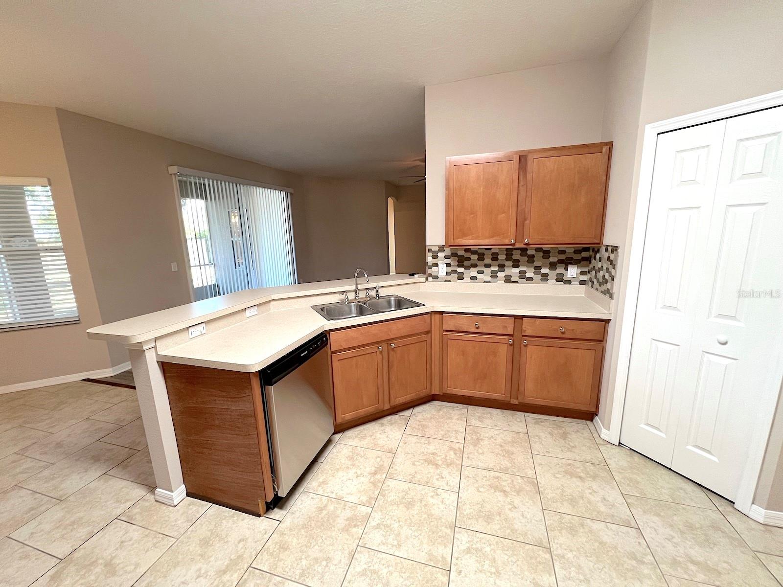 PALM COAST SEC 63 - Residential Lease