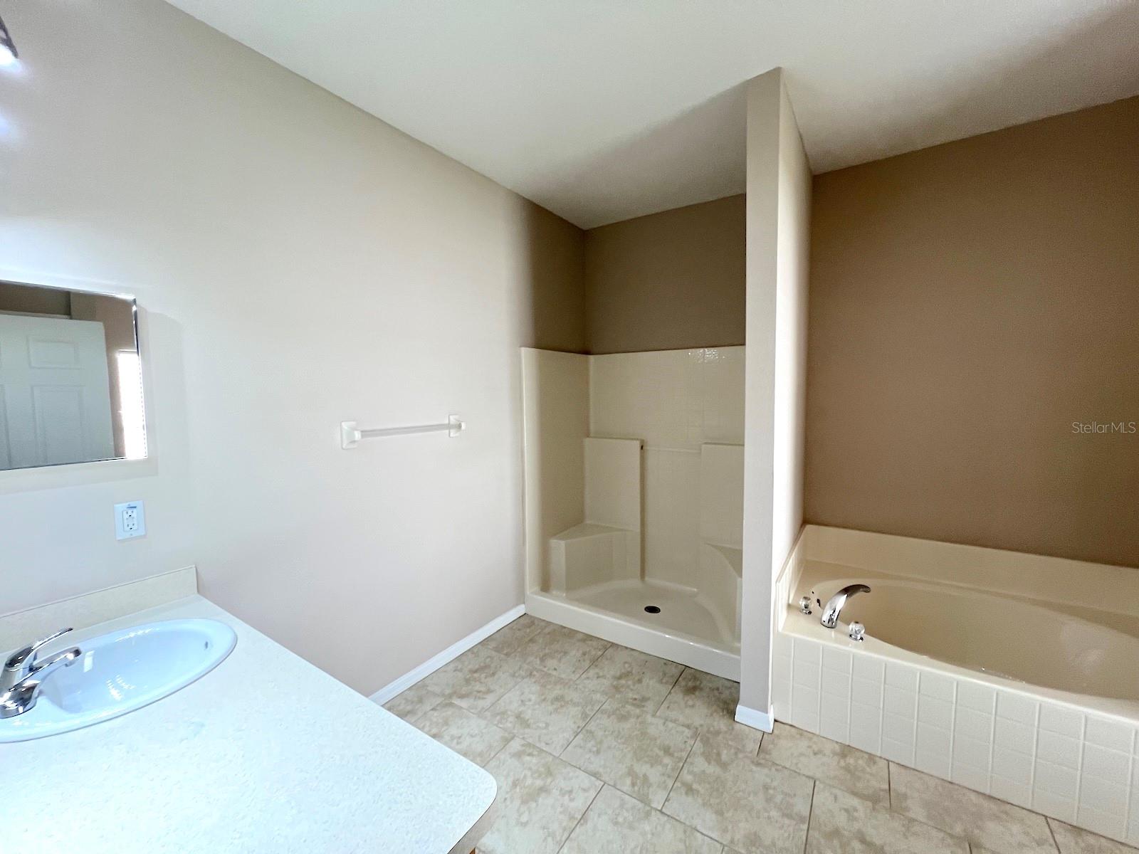 PALM COAST SEC 63 - Residential Lease