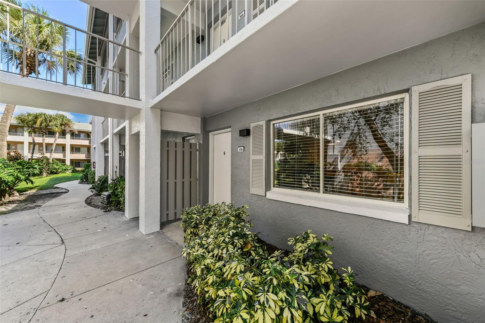 139 OYSTER BAY CIRCLE 170