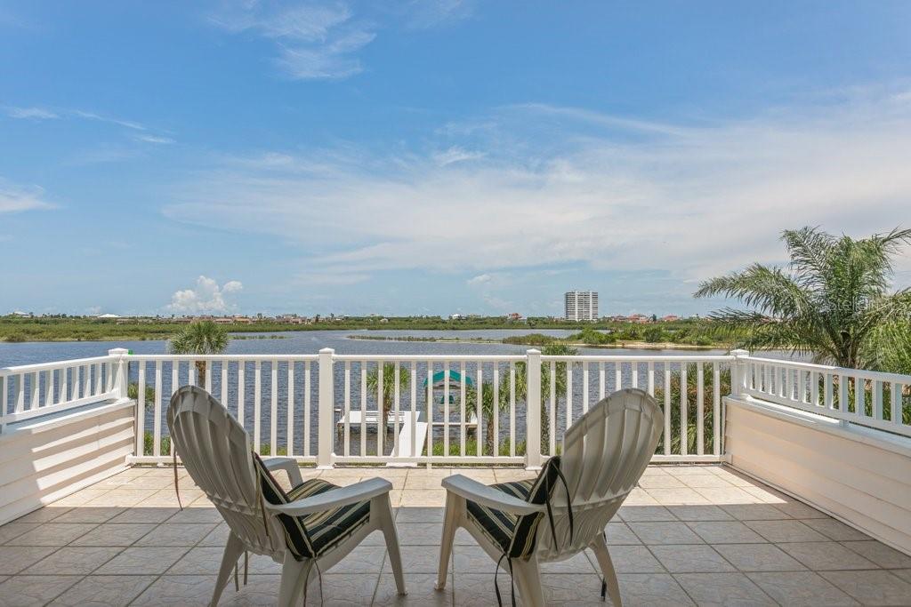 LAMBERT AVE UNIT 02 - Residential