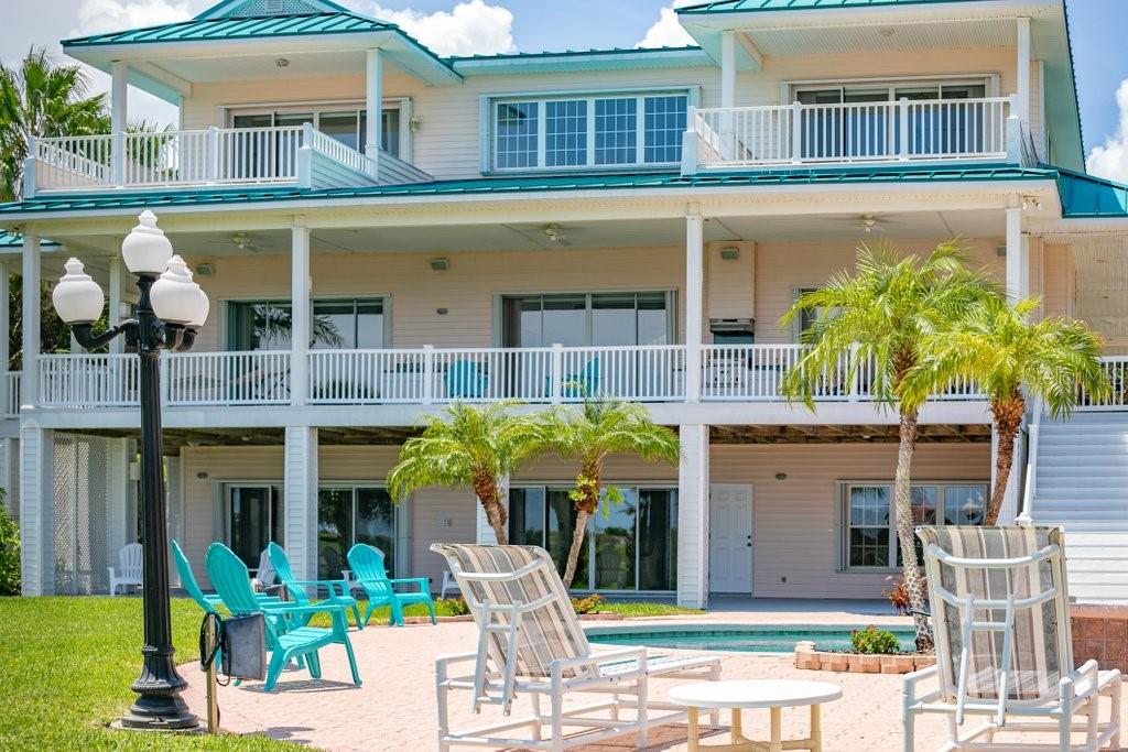 LAMBERT AVE UNIT 02 - Residential