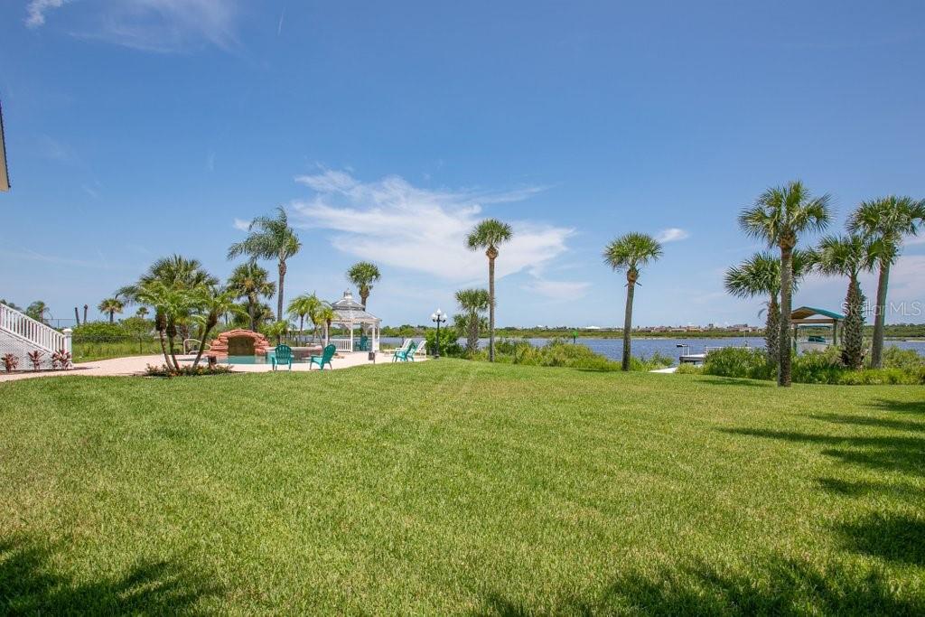 LAMBERT AVE UNIT 02 - Residential