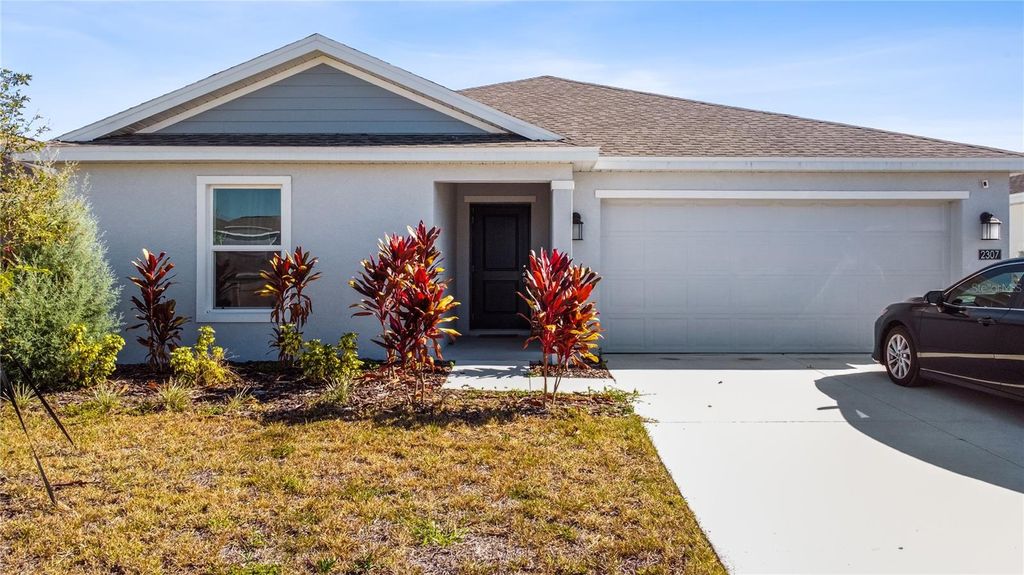 Photo of 2307 Scarlet Avenue, Winter Haven, FL 33884 (MLS # S5137553)