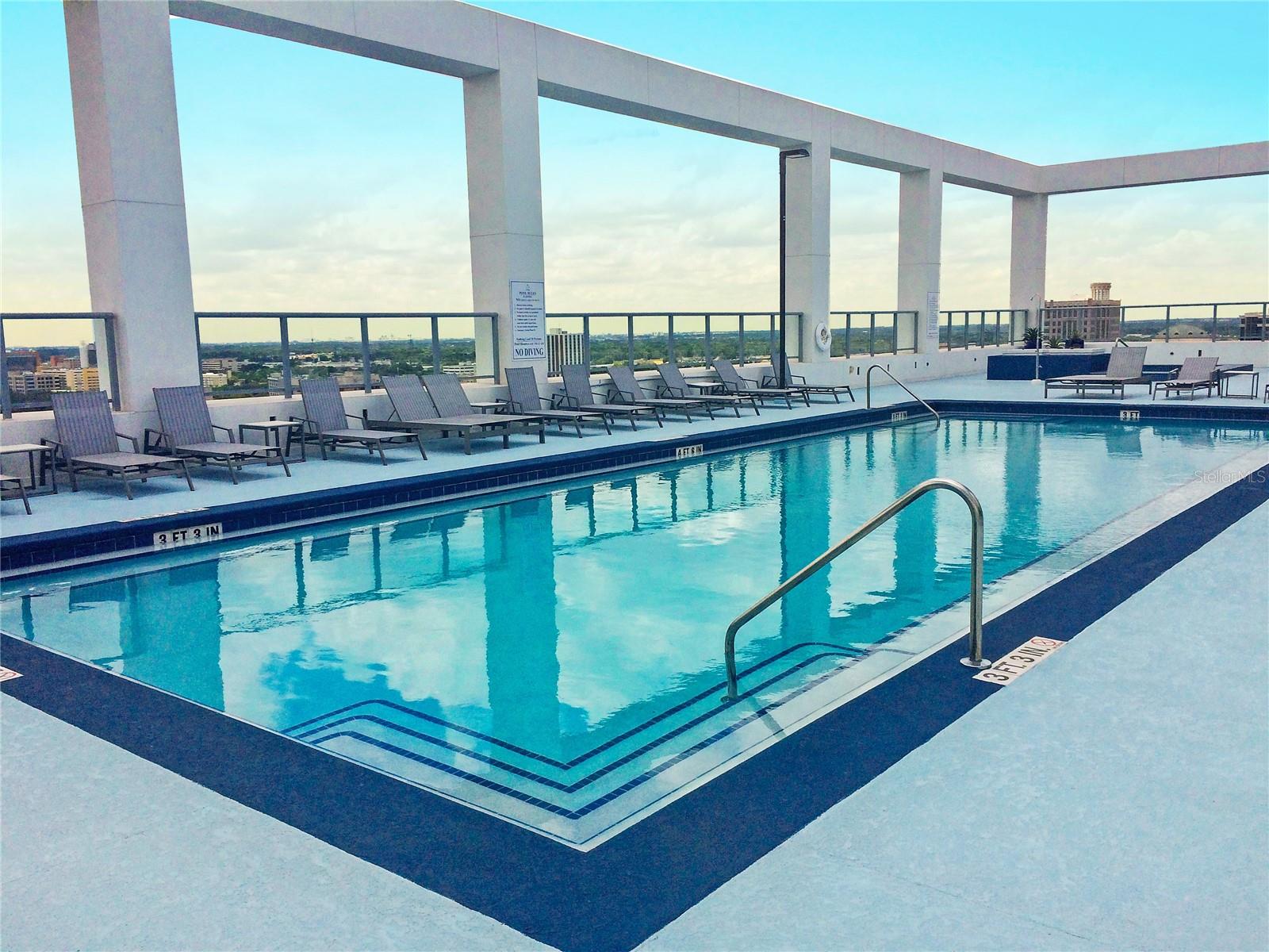 260 OSCEOLA AVENUE 902