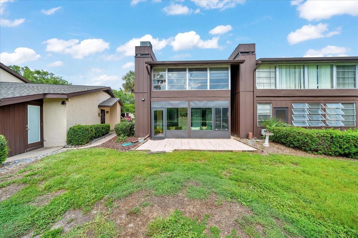 TWIN LAKES VILLAGE WEST CONDO - Residential