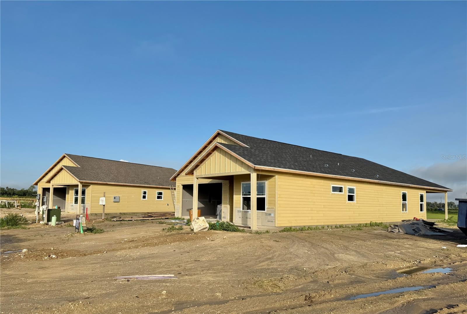 122 & 146 SW 212ND DRIVE