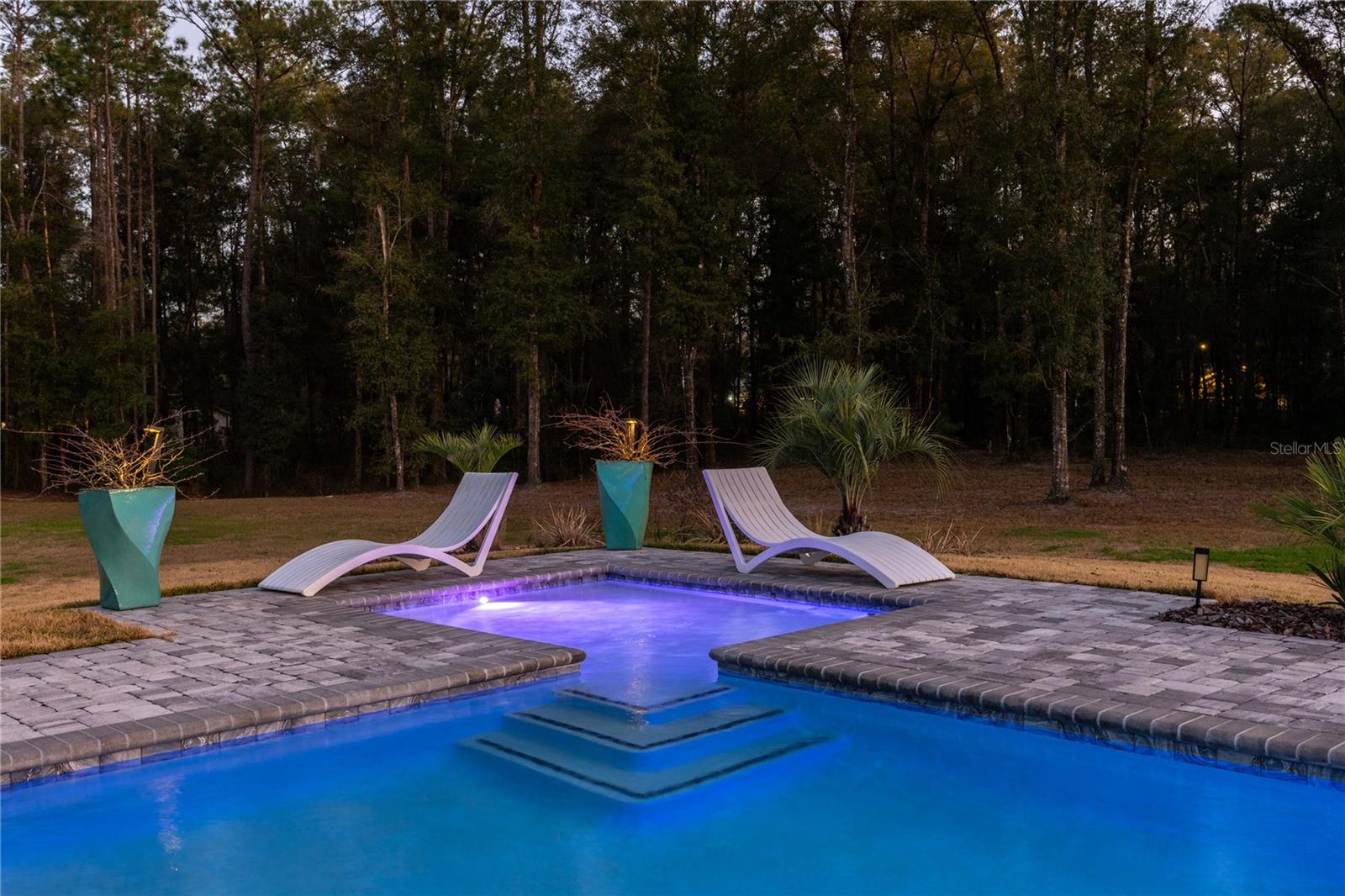 FOXRIDGE - Residential