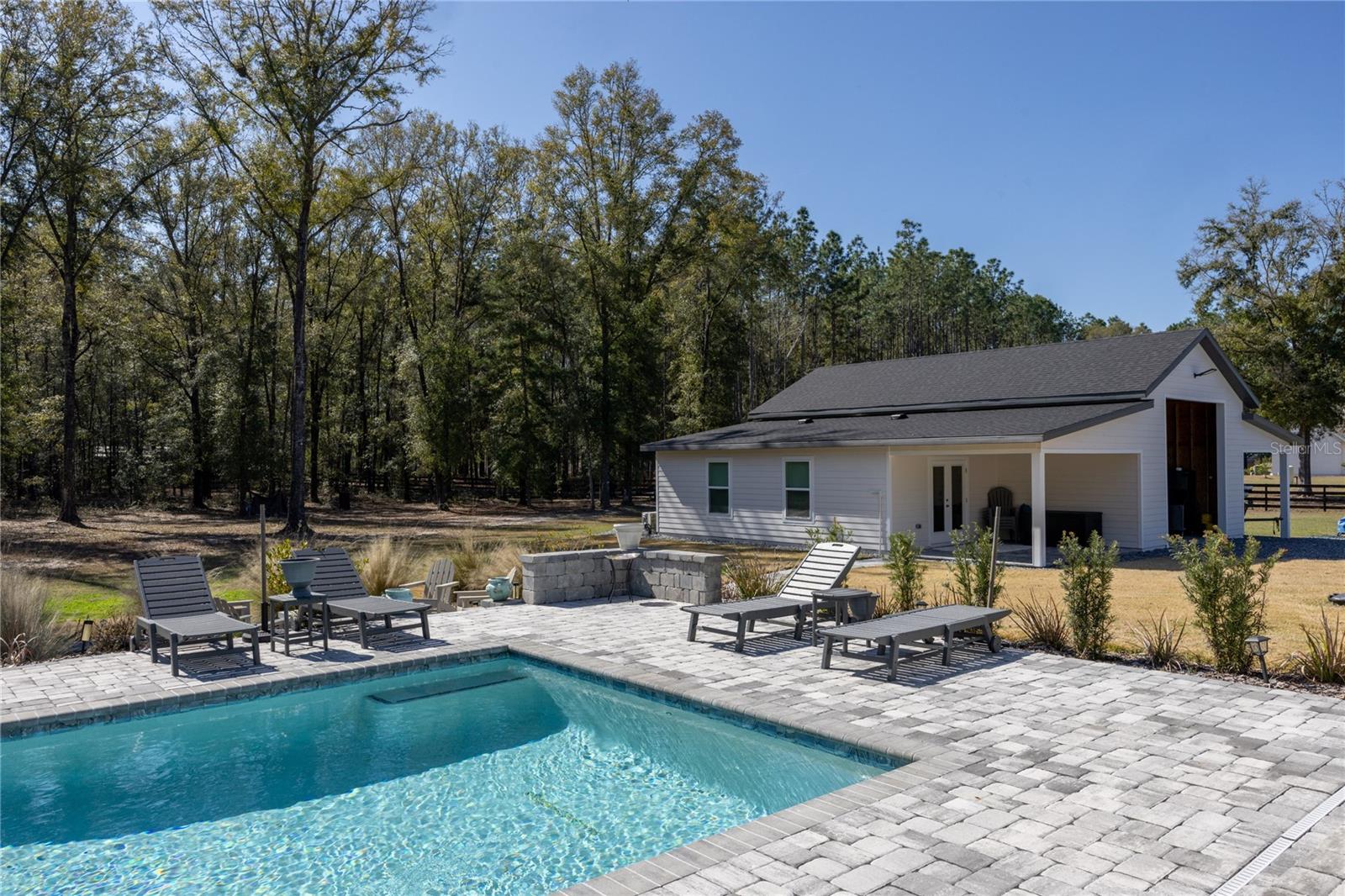 FOXRIDGE - Residential