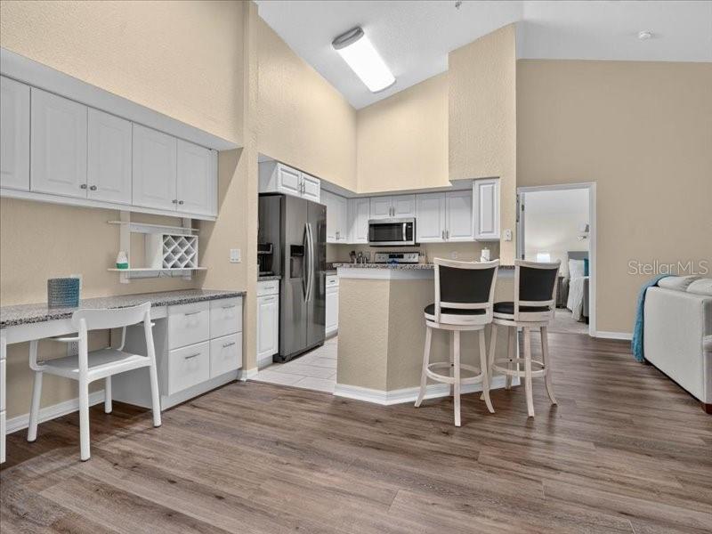 4166 CENTRAL SARASOTA PARKWAY 533
