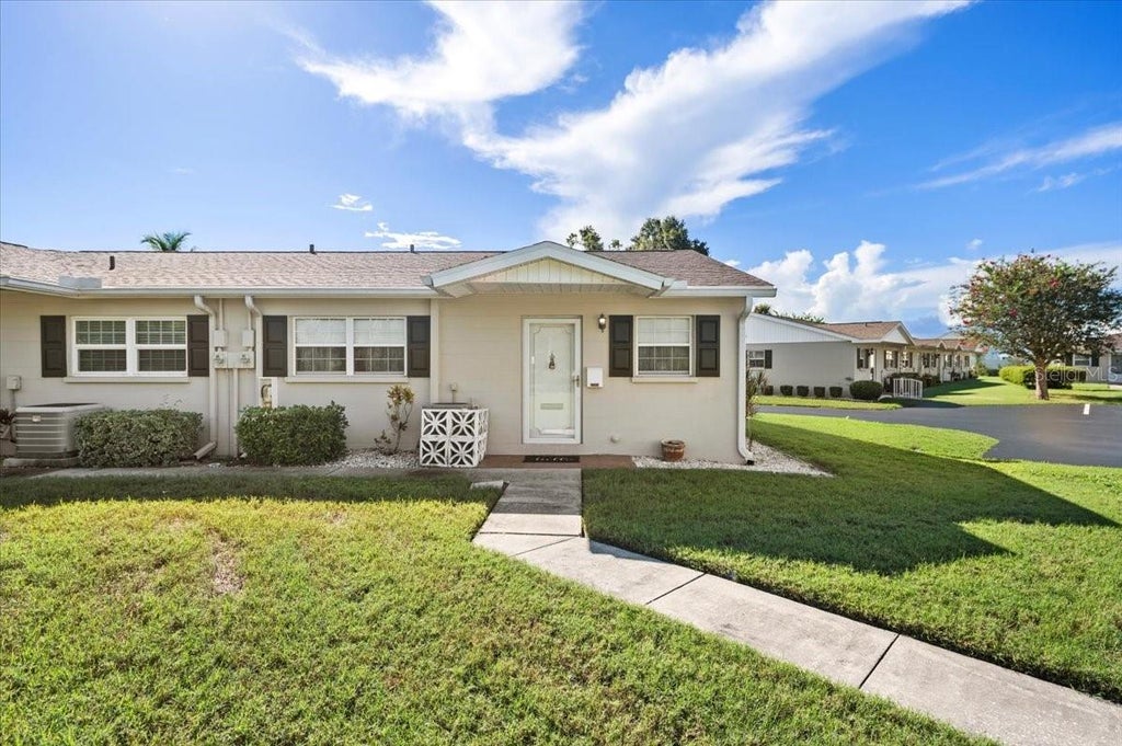 Photo of 2753 Golf Course Drive #104, Sarasota, FL 34234 (MLS # A4705360)