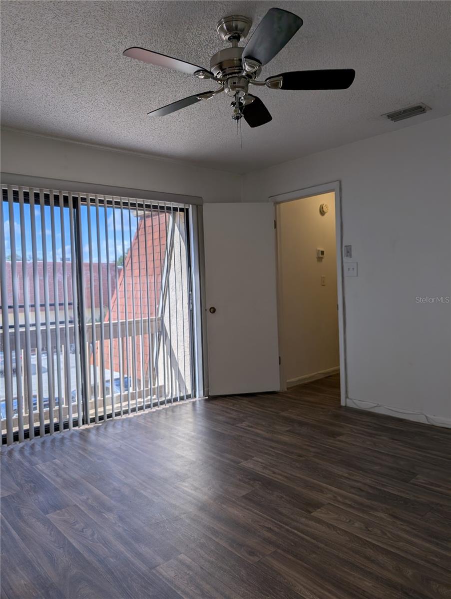 OAK TRACE UNIT II - Residential