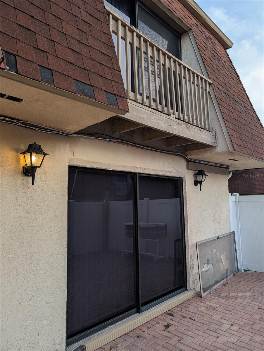 OAK TRACE UNIT II - Residential