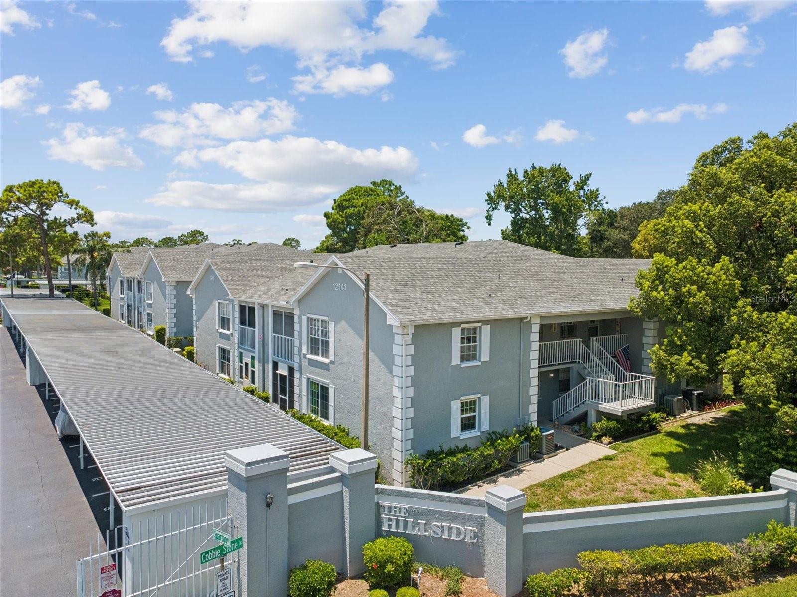 HILLSIDE CONDO - Residential