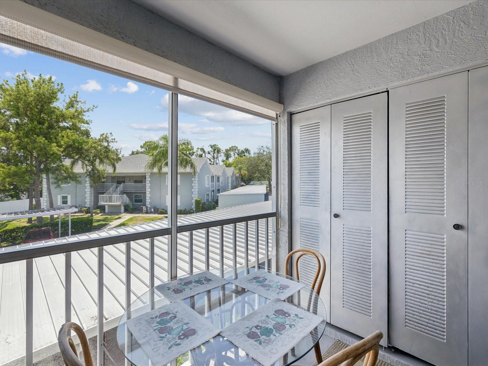 HILLSIDE CONDO - Residential