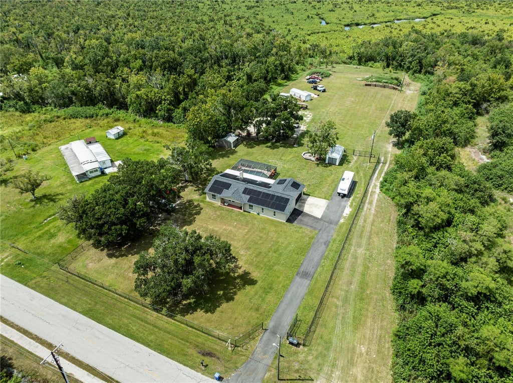 Photo of 10710 Bill Tucker Road, Wimauma, FL 33598 (MLS # TB8539454)