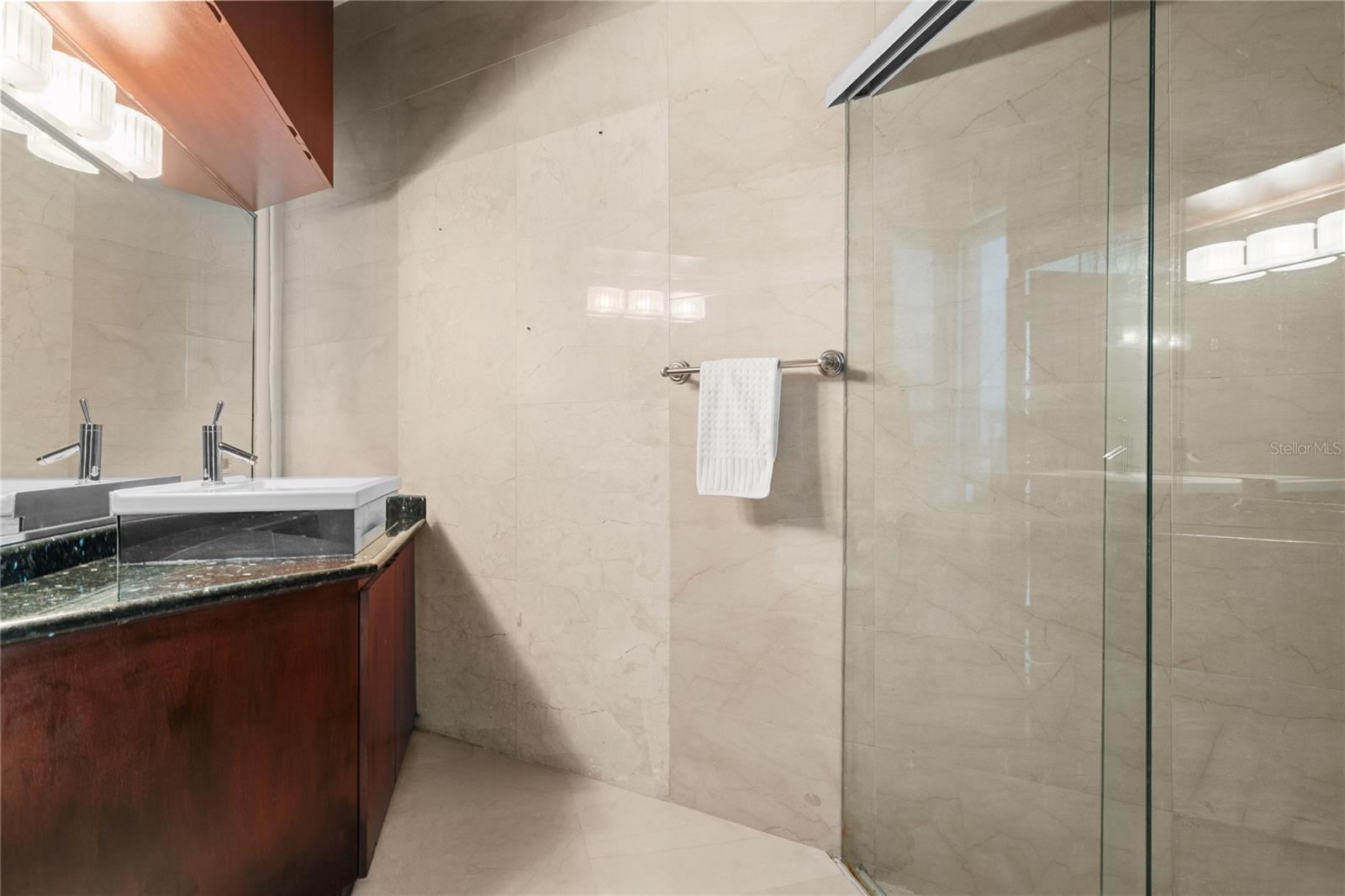 MONTE OLIMPO C-11 - Residential