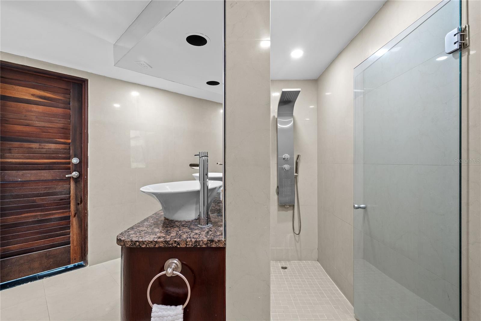 MONTE OLIMPO C-11 - Residential