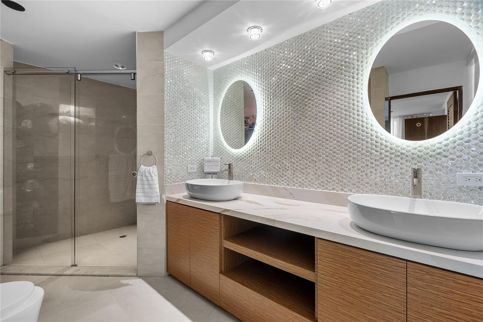 MONTE OLIMPO C-11 - Residential