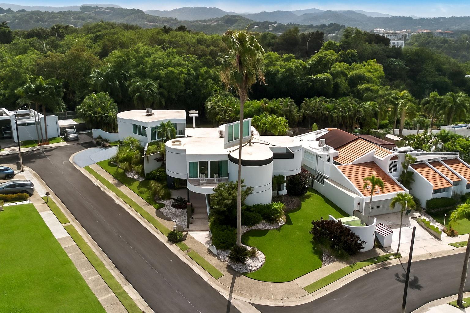 MONTE OLIMPO C-11 - Residential