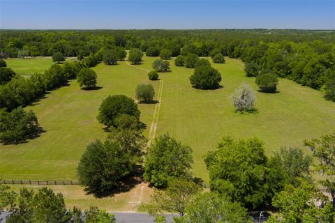 Tiny photo for 11420 NW 110th Avenue, Reddick, FL 32686 (MLS # OM699513)