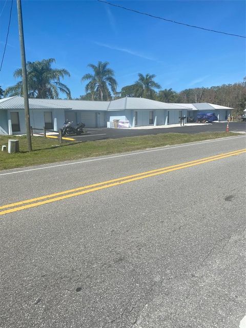 Photo of 26645 County Road 561, Tavares, FL 32778 (MLS # G5102891)