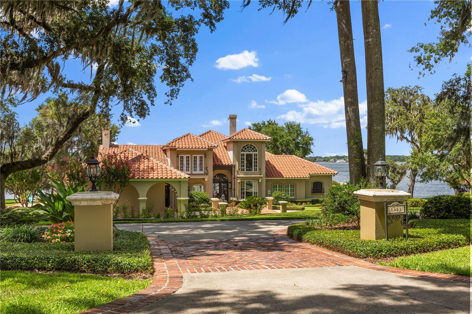 BRANTLEY COVE NORTH - Residential