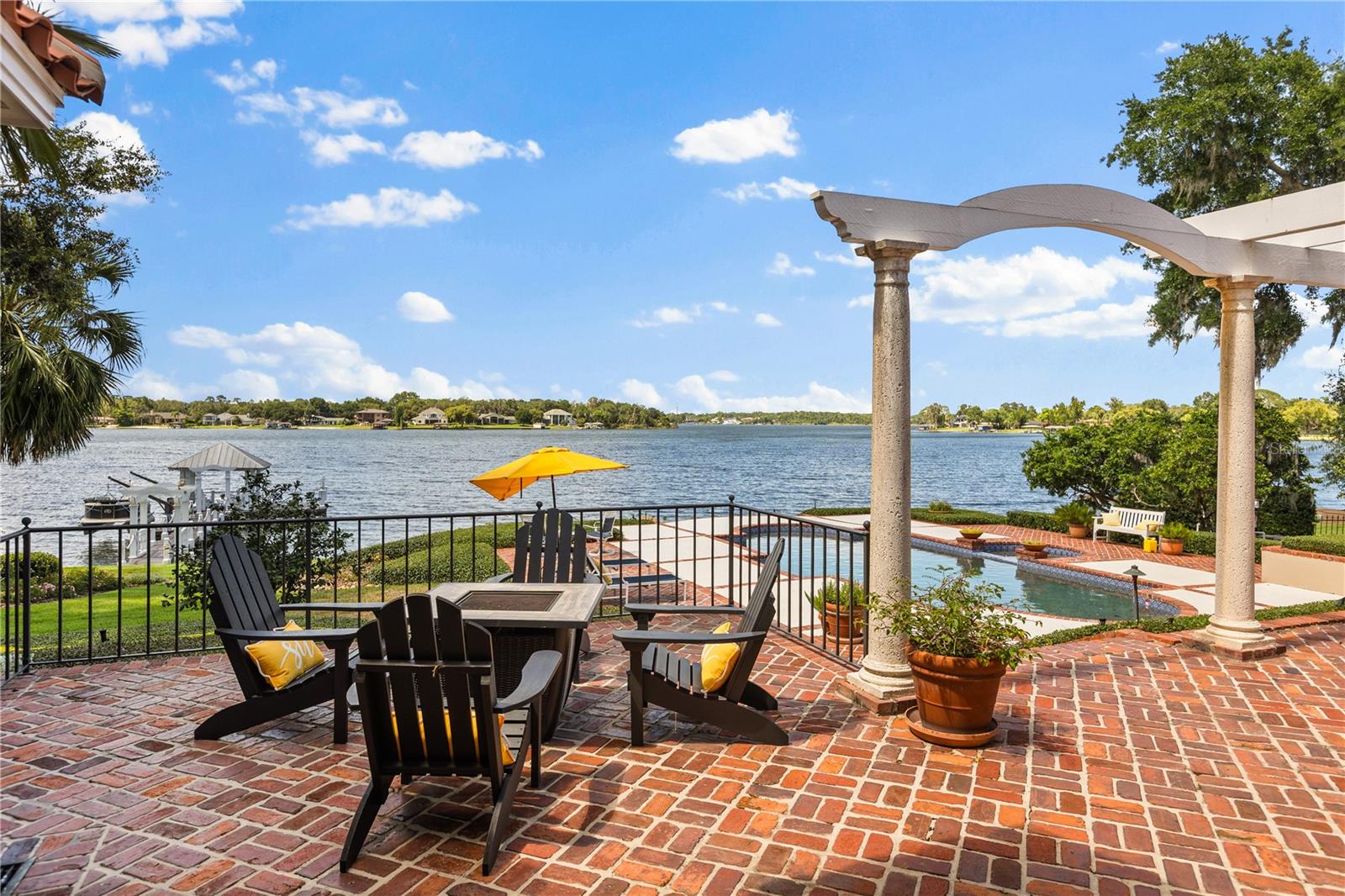 BRANTLEY COVE NORTH - Residential