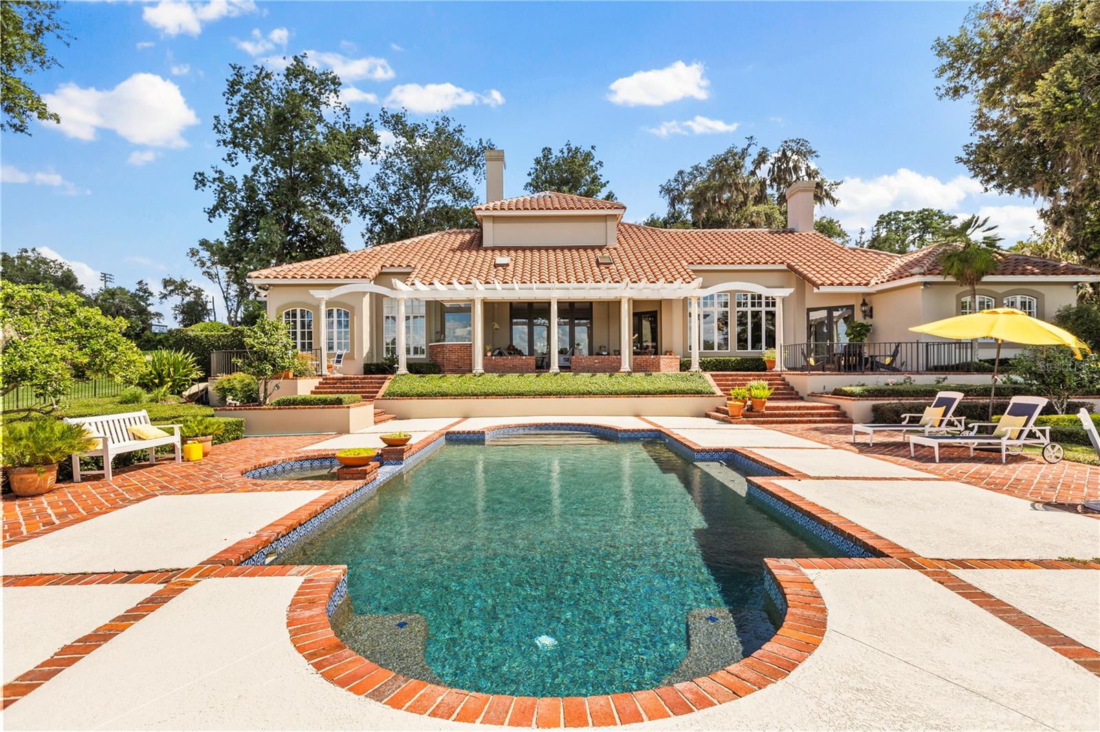 BRANTLEY COVE NORTH - Residential