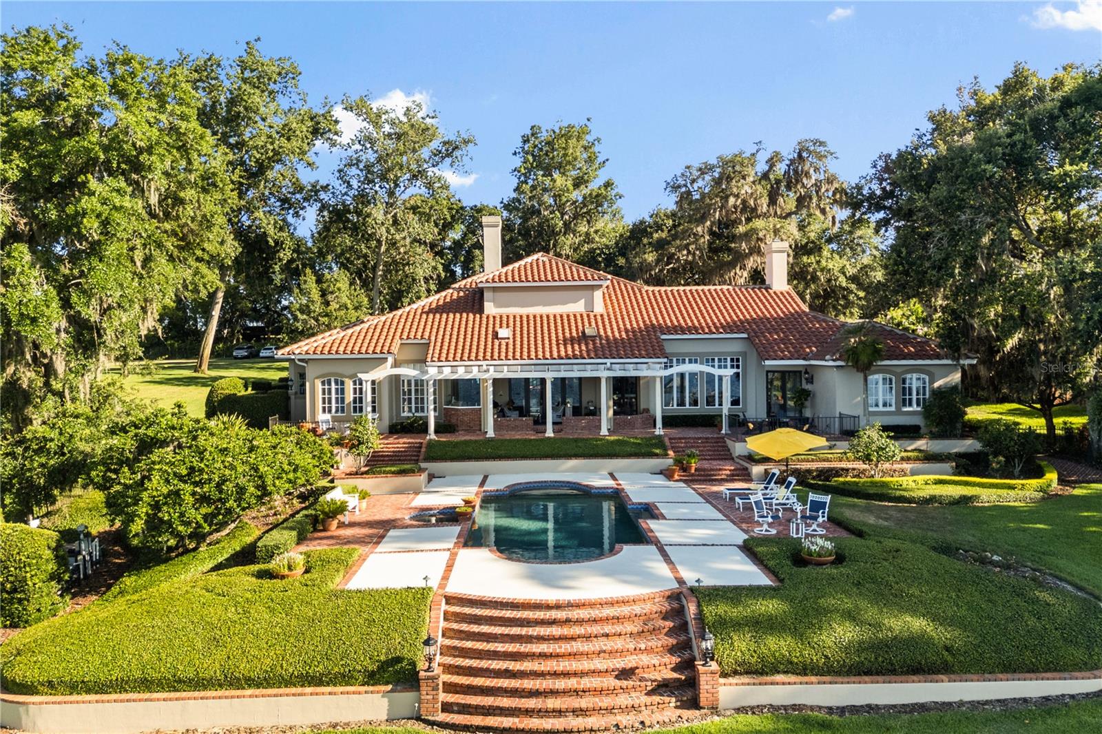 BRANTLEY COVE NORTH - Residential