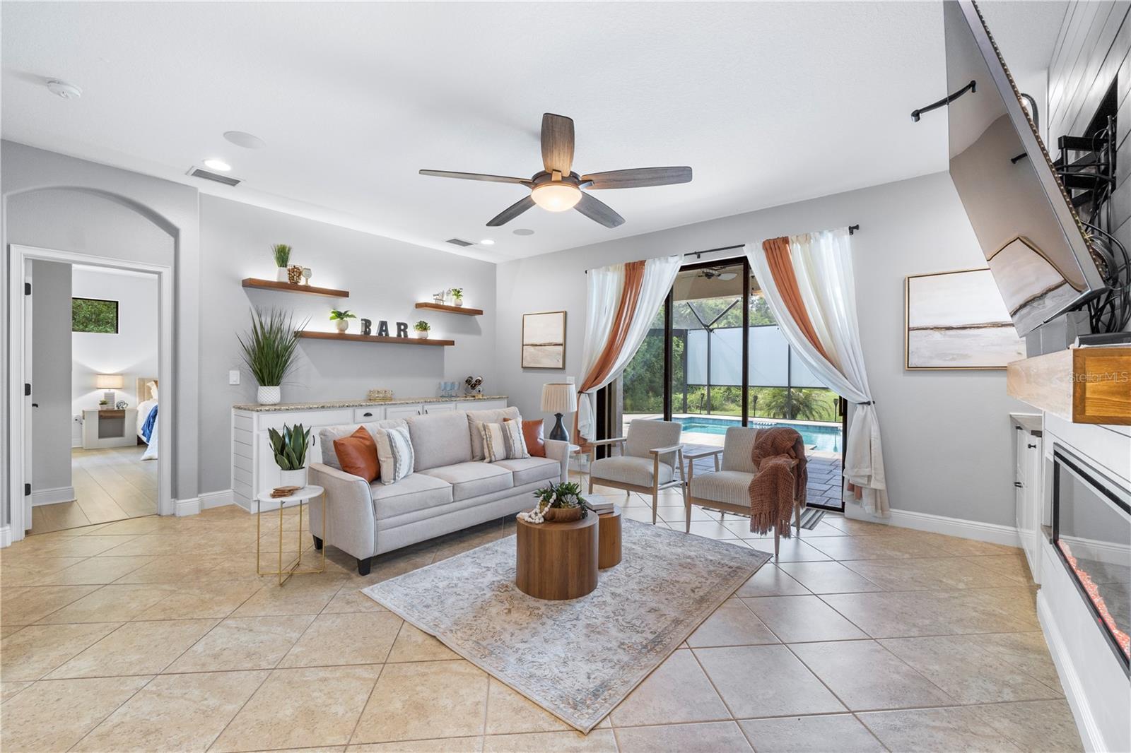 LAKESHORE RANCH PH I - Residential