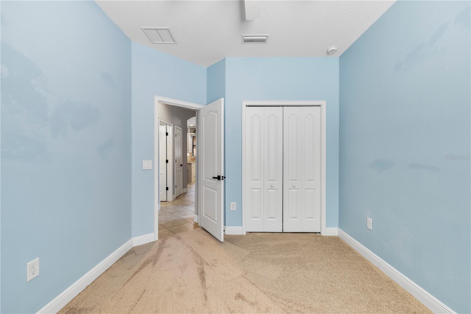 LAKESHORE RANCH PH I - Residential