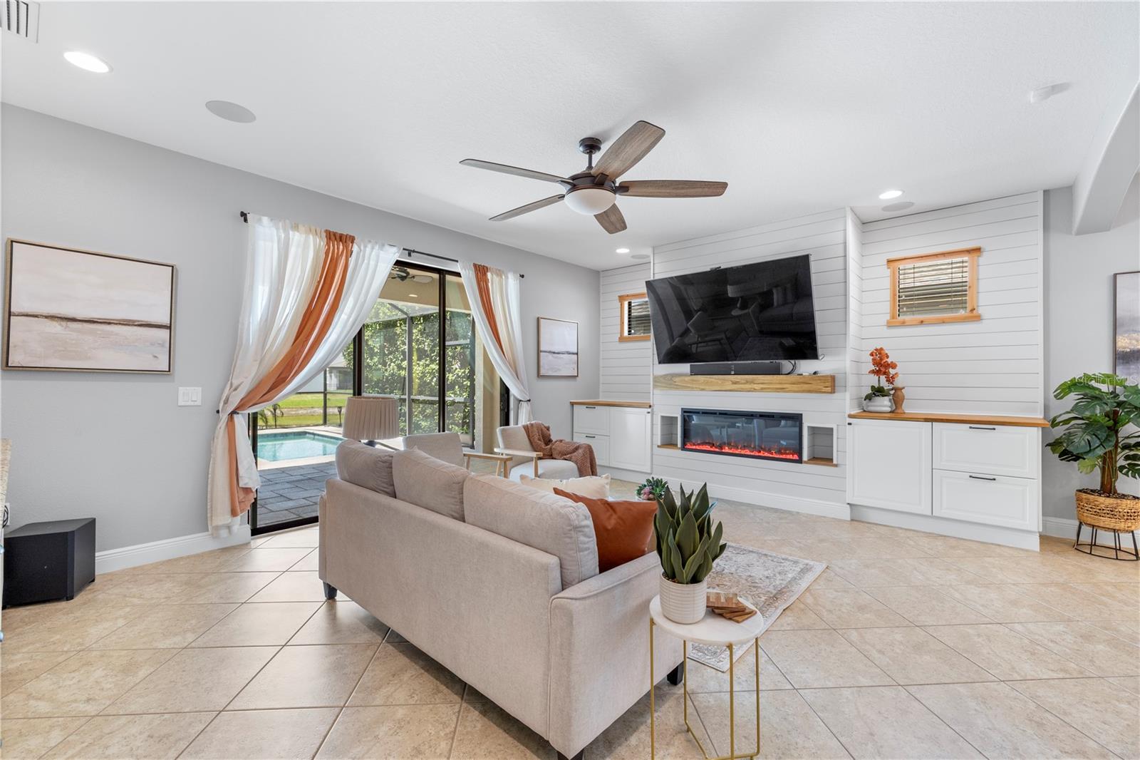 LAKESHORE RANCH PH I - Residential