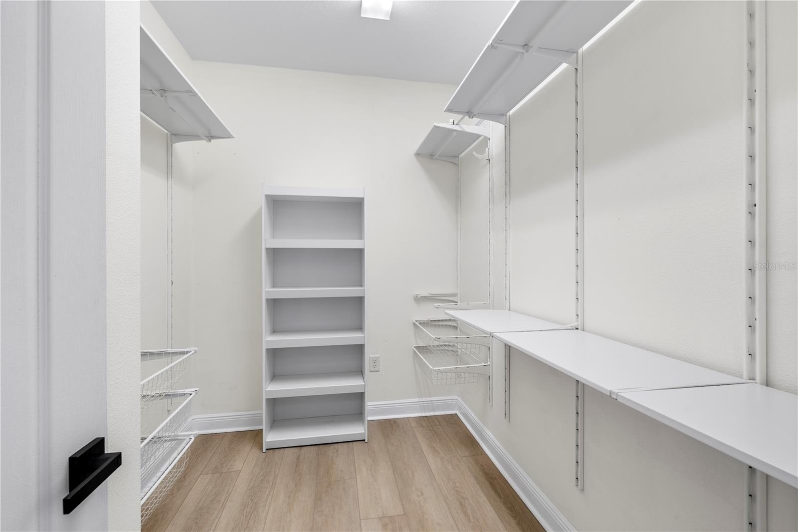 LAKESHORE RANCH PH I - Residential