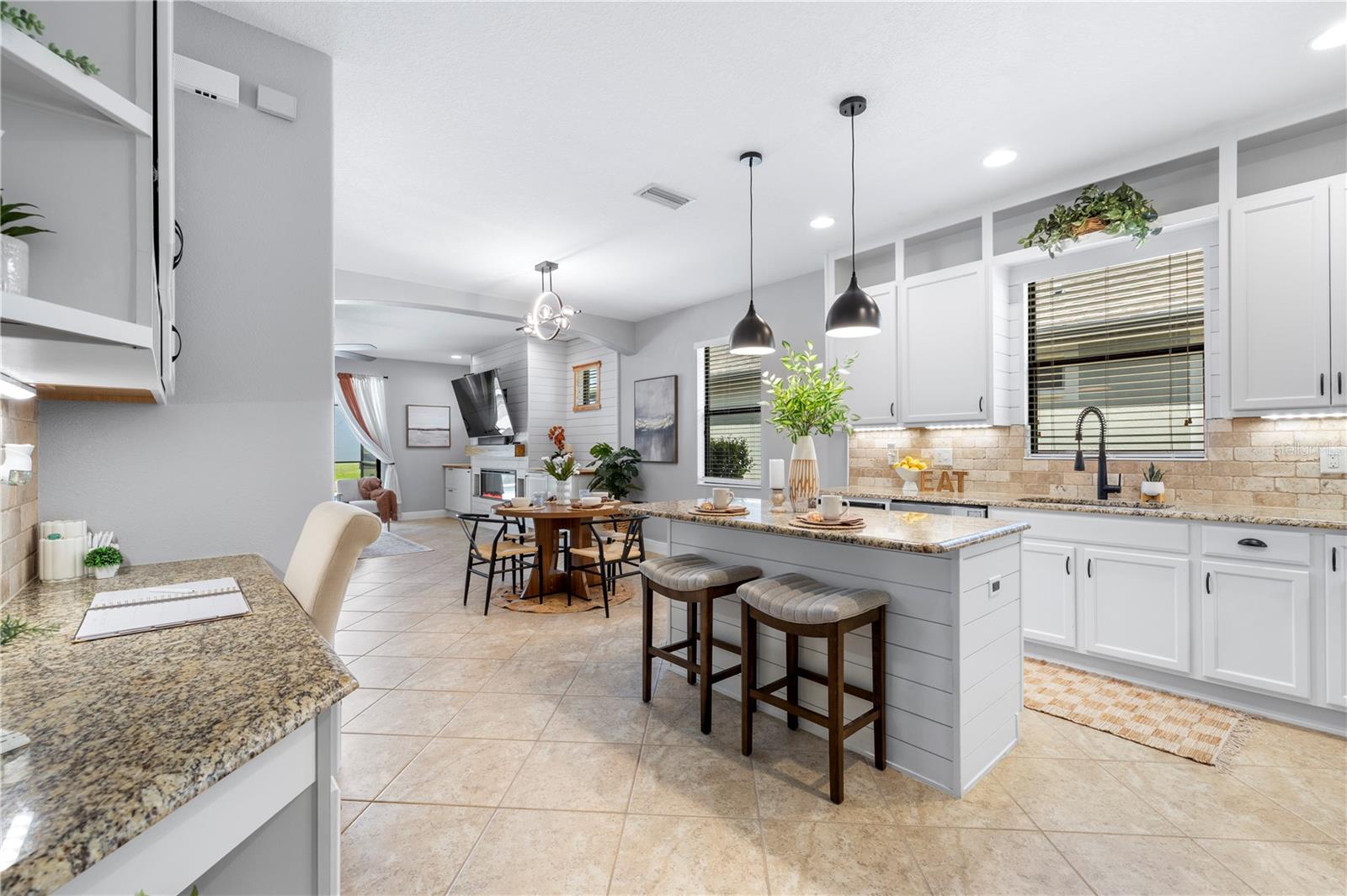 LAKESHORE RANCH PH I - Residential