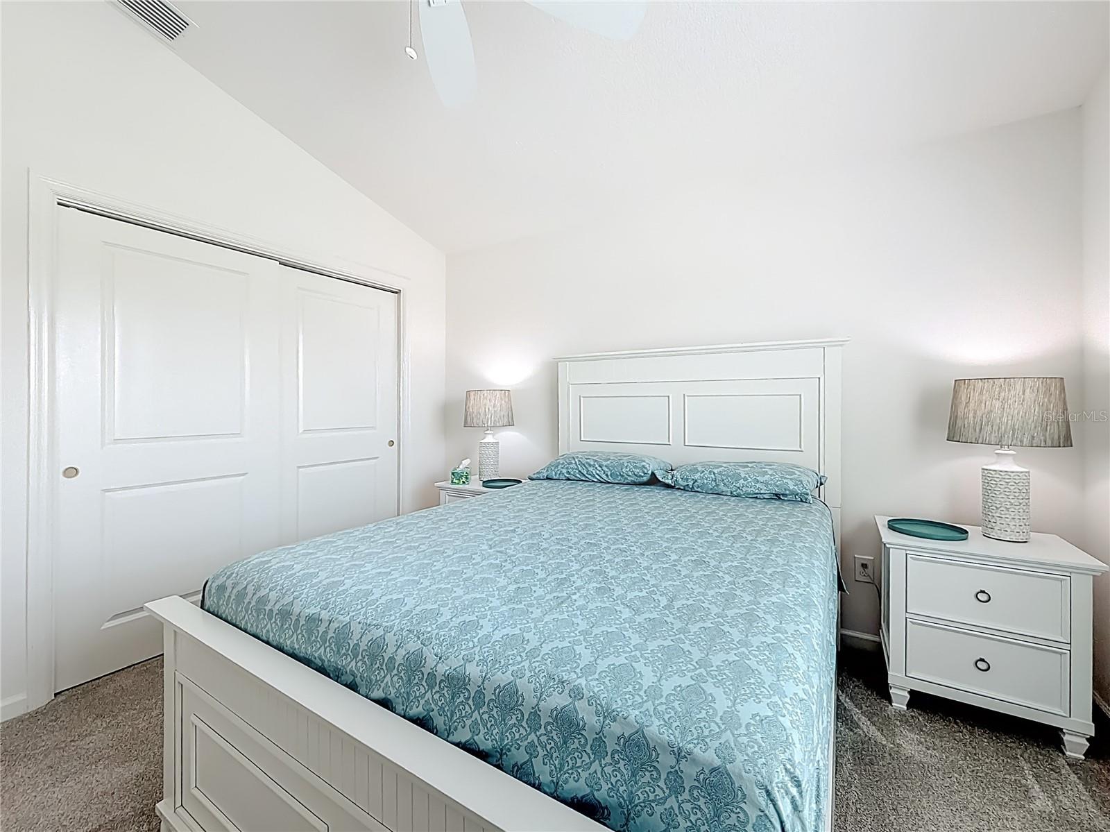 VILLAGES/SOUTHERN OAKS UN #130 - Residential