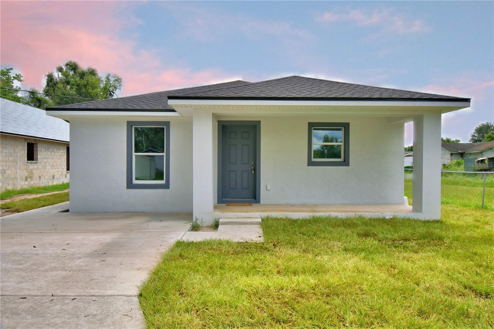 Looking for the perfect starter home? This beautiful new construction has it all! Featuring 3 bedrooms, 2 bathrooms, and a welcoming 5x18 front porch, this home is designed with comfort and style in mind.
Step inside to find easy-care vinyl flooring throughout and a bright eat-in kitchen complete with stainless steel appliances, quartz countertops, and solid wood cabinetry.
The spacious Primary Suite is your private retreat with a large walk-in closet and a luxurious ensuite bath offering a dual sink vanity, quartz counters, and a walk-in shower. Two additional bedrooms and a second full bath with modern tile finishes provide plenty of room for family or guests.
Enjoy the convenience of an 11x6 indoor laundry room and the peace of mind that comes with owning a brand-new home.
Fresh, stylish, and move-in ready--don't hesitate to call today for a private showing.